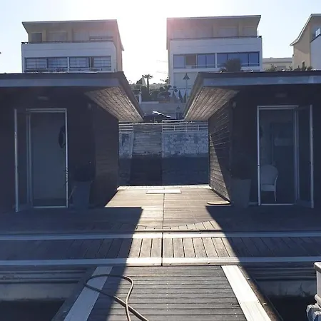 Botel Vacations In A Sailboat