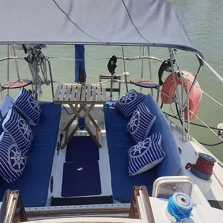 Vacations In A Sailboat