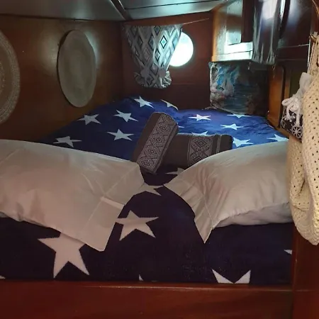 Vacations In A Sailboat * リスボン