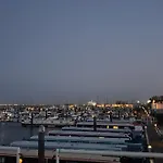 Vacations In A Sailboat Båthotell *