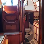 Hotel en barco Vacations In A Sailboat Lisboa